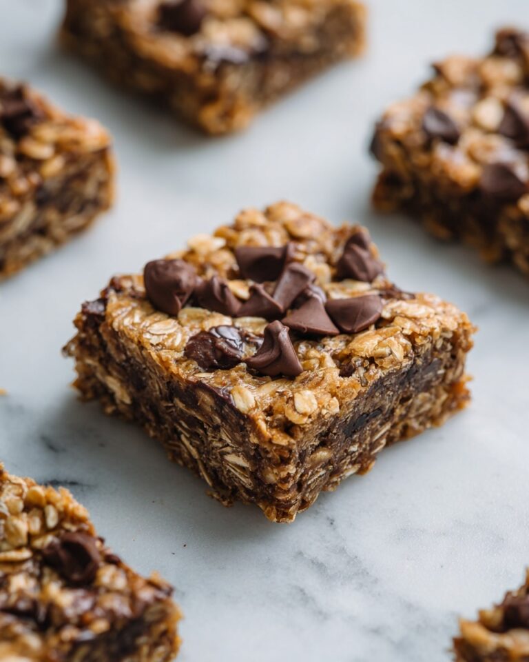 Healthy Chocolate Chip Oat Bars Recipe